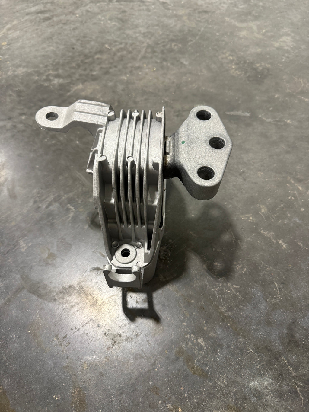 2.0 LUZ Motor mount